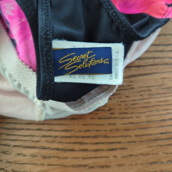 Vintage‎ Secret Solutions one piece Women's Swimsuit pink purple floral black 12 - Picture 12 of 15